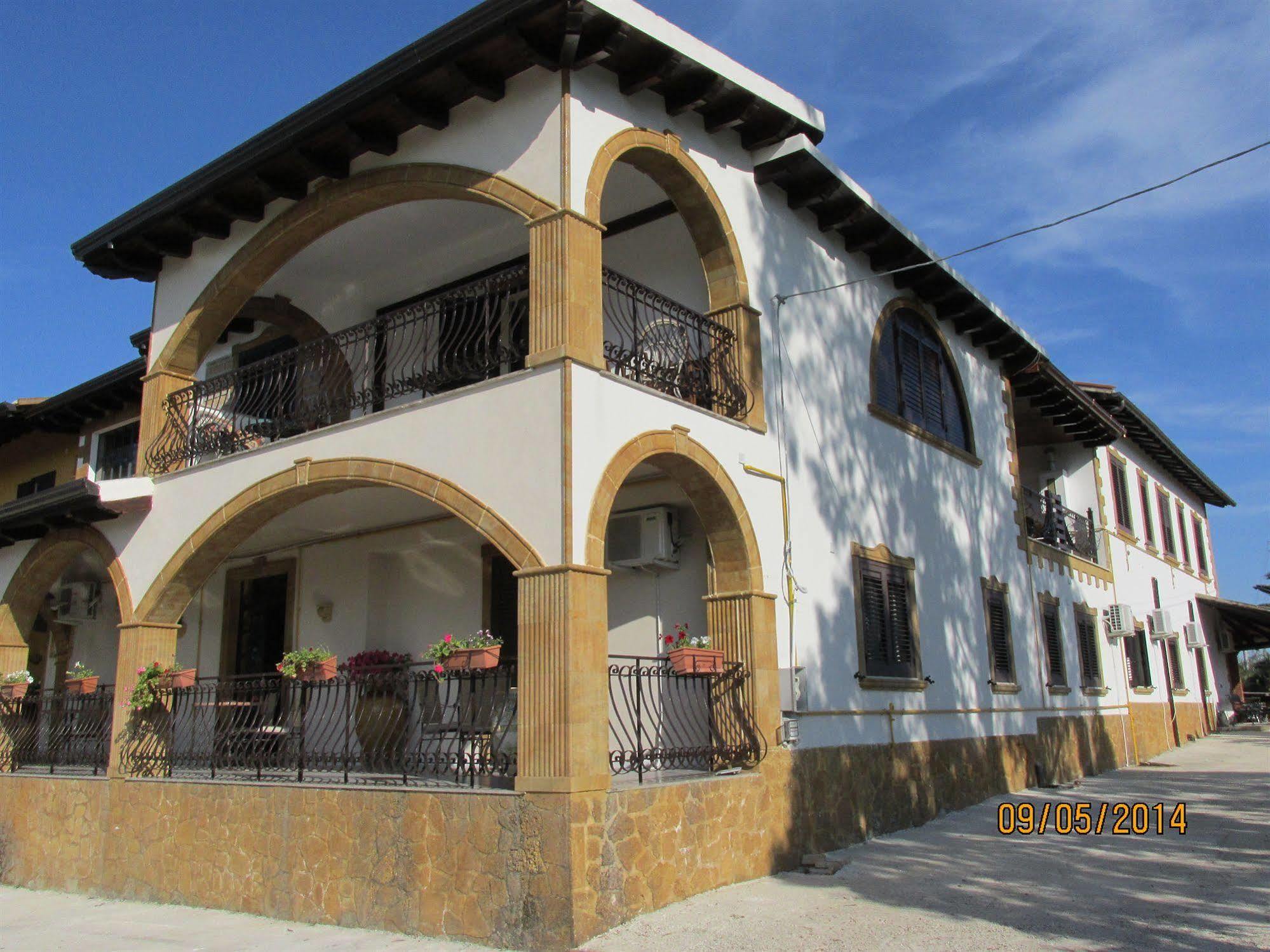 Agriturismo Reggia Saracena Агридженто Экстерьер фото