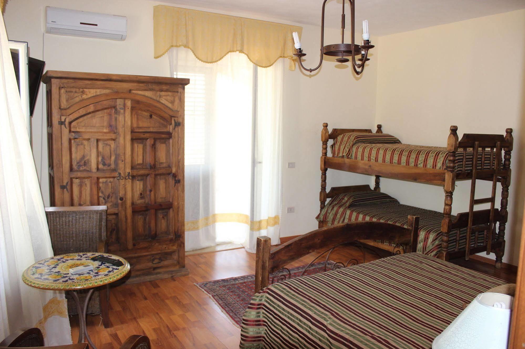 Agriturismo Reggia Saracena Агридженто Экстерьер фото